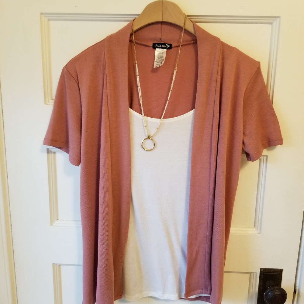 Short Sleeve Sweater w/ White Undershirt